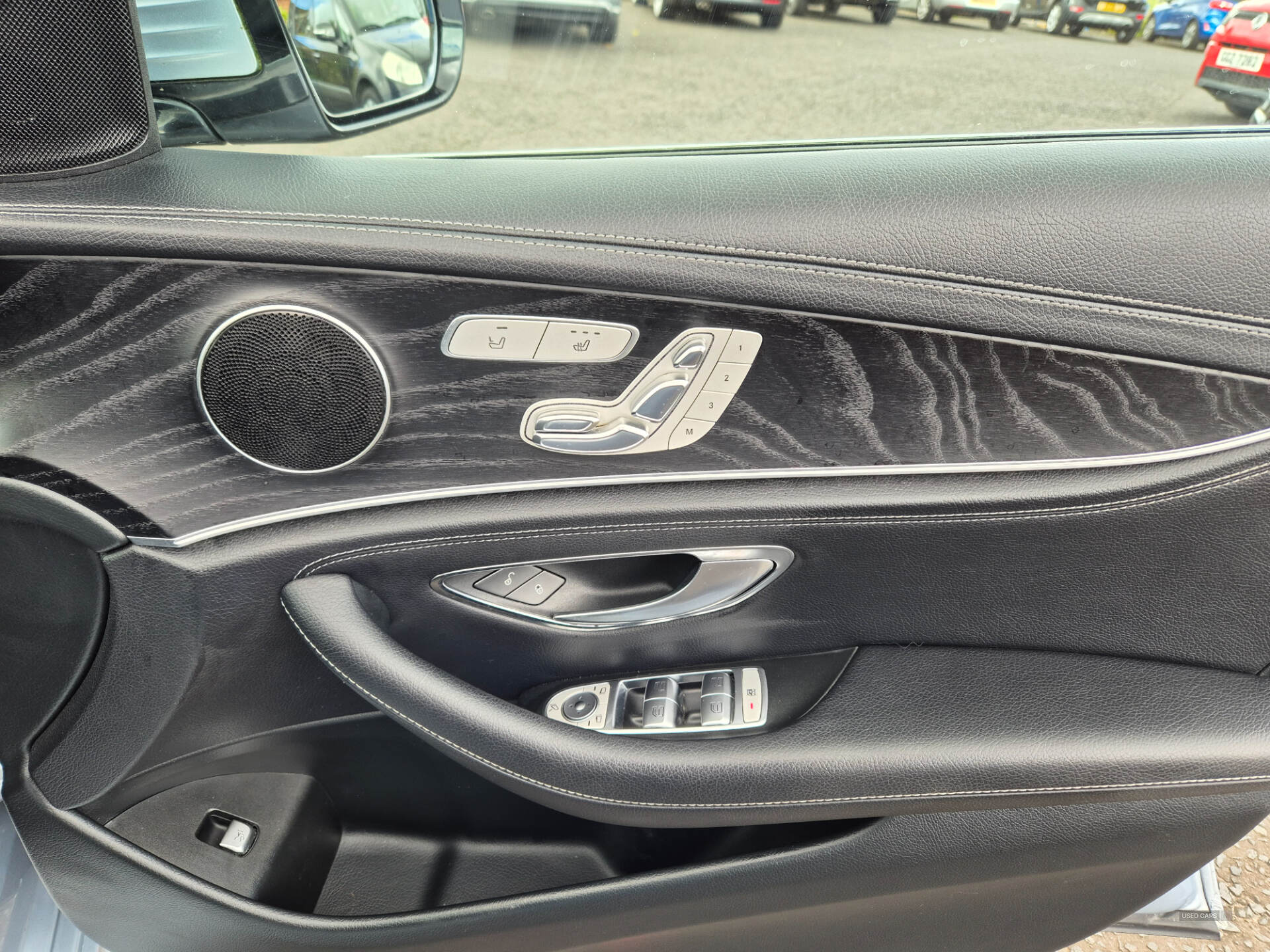 Car Thumbnail 9