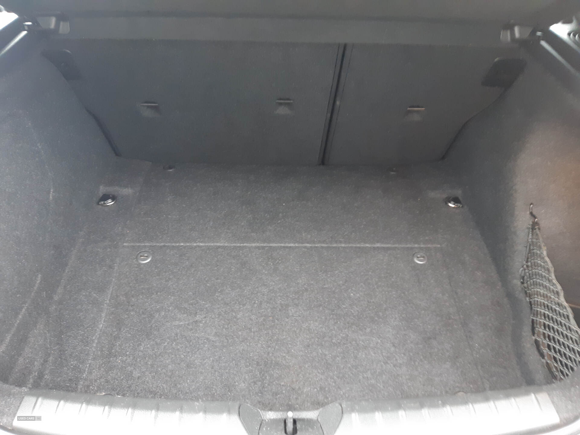 Car Thumbnail 6