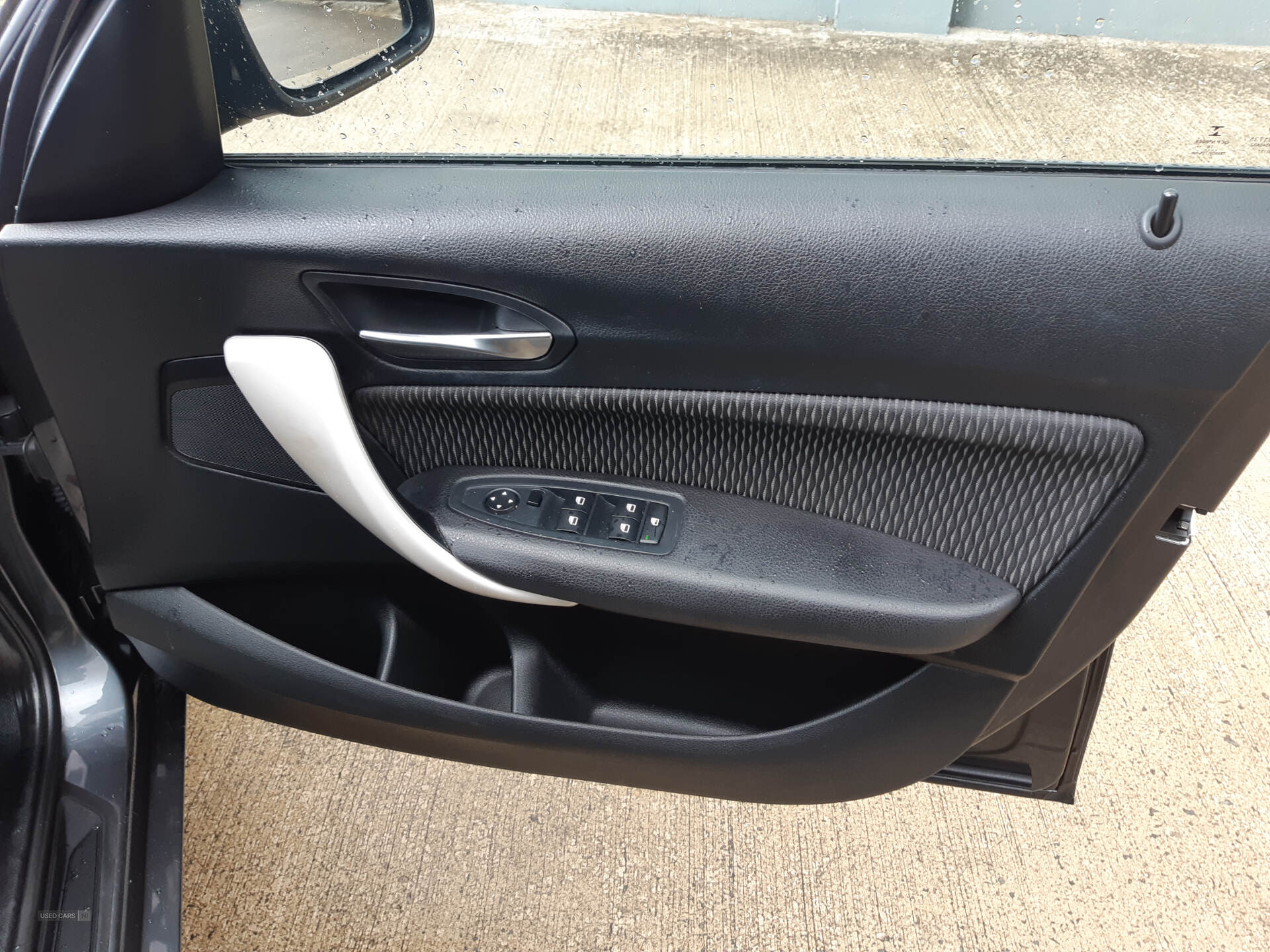 Car Thumbnail 27