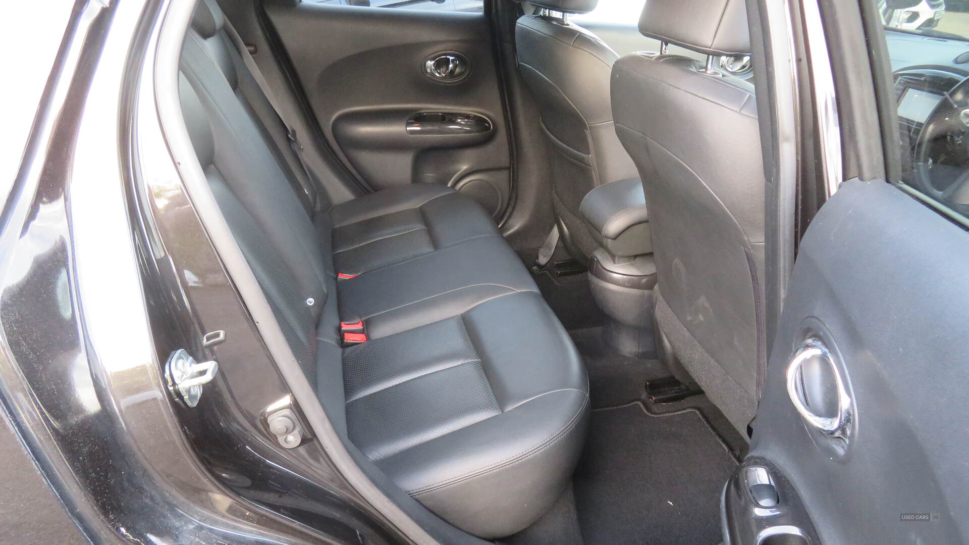 Car Thumbnail 7