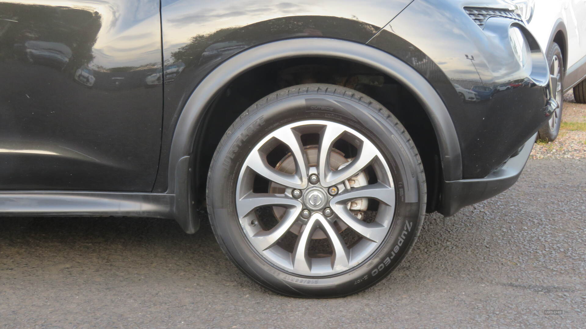 Car Thumbnail 9