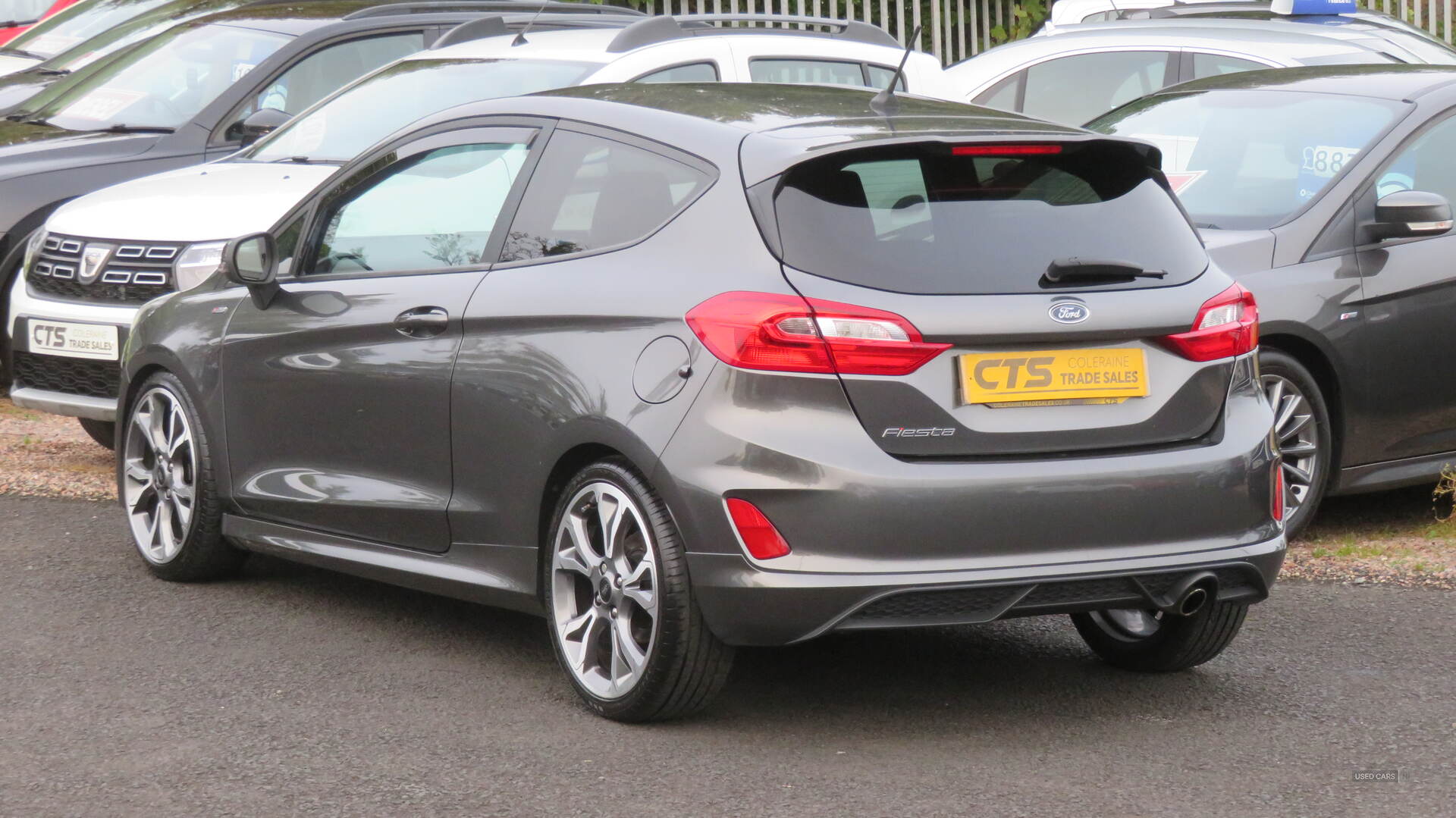 Car Thumbnail 5