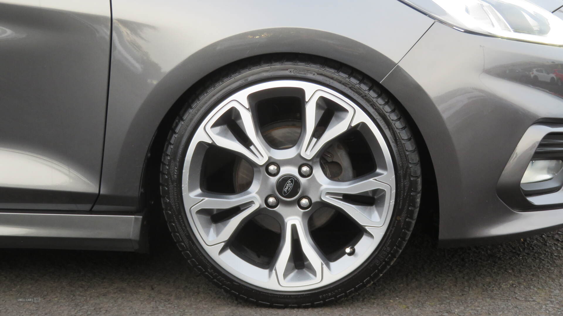 Car Thumbnail 8