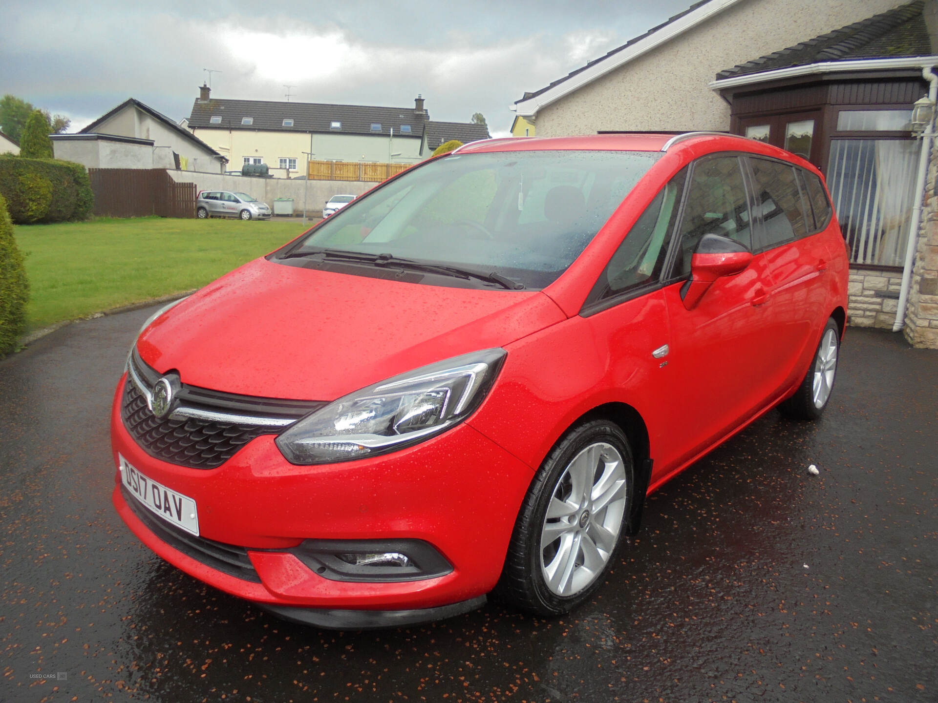 Car Thumbnail 3