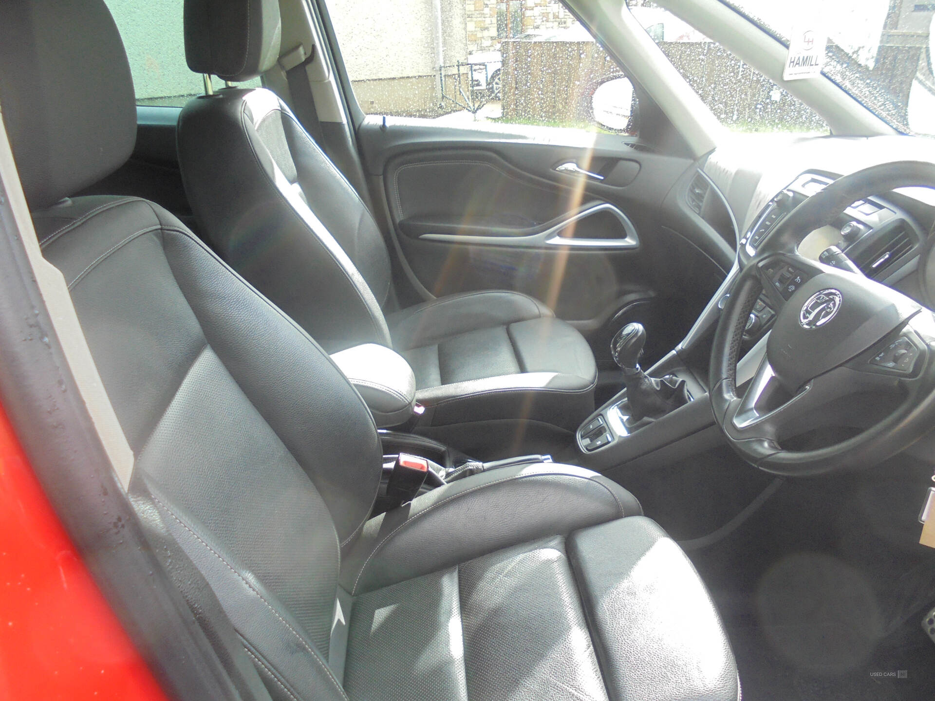Car Thumbnail 8