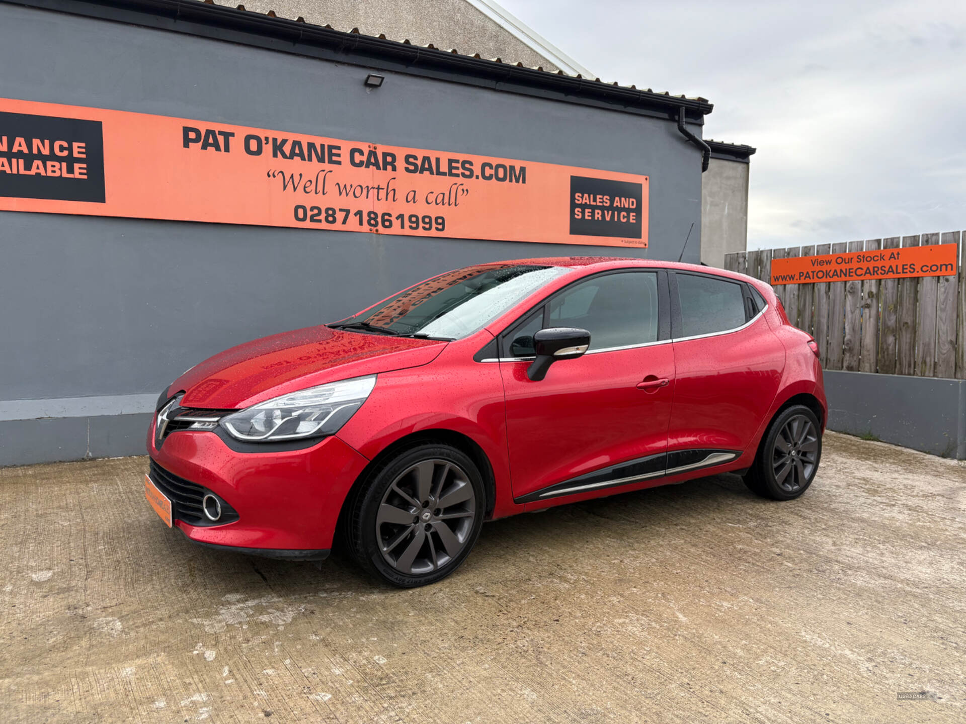 Renault Clio DIESEL HATCHBACK in Derry / Londonderry