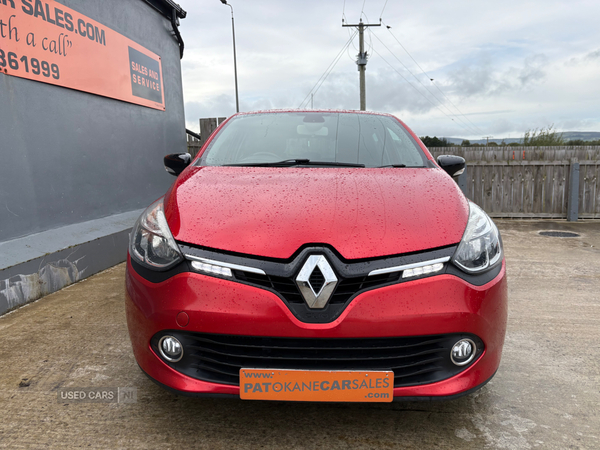 Renault Clio DIESEL HATCHBACK in Derry / Londonderry