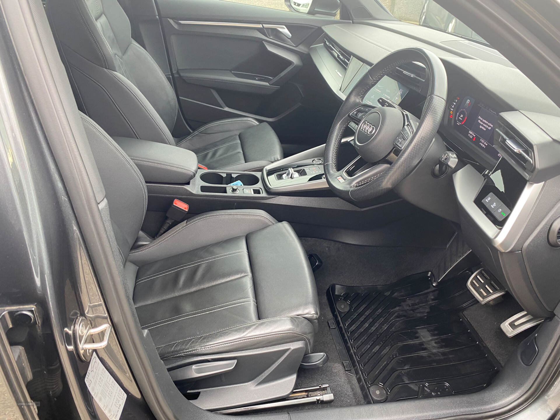 Car Thumbnail 10