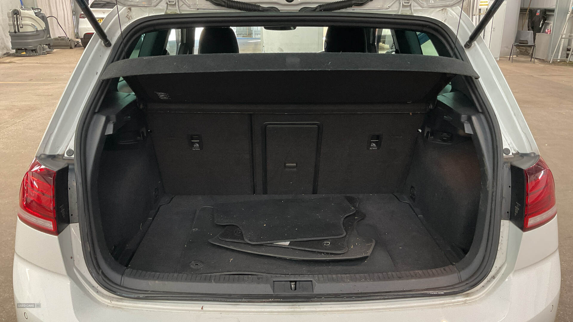 Volkswagen Golf DIESEL HATCHBACK in Derry / Londonderry