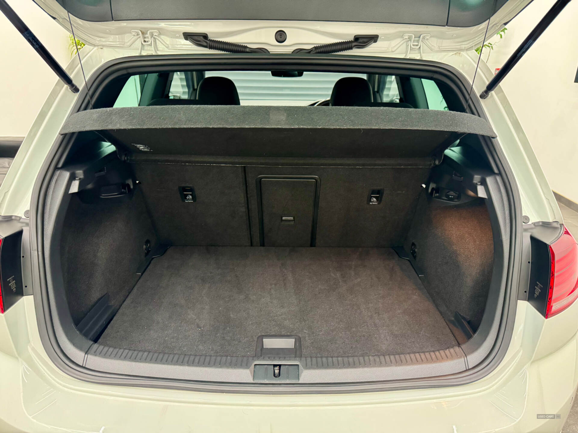 Volkswagen Golf DIESEL HATCHBACK in Derry / Londonderry