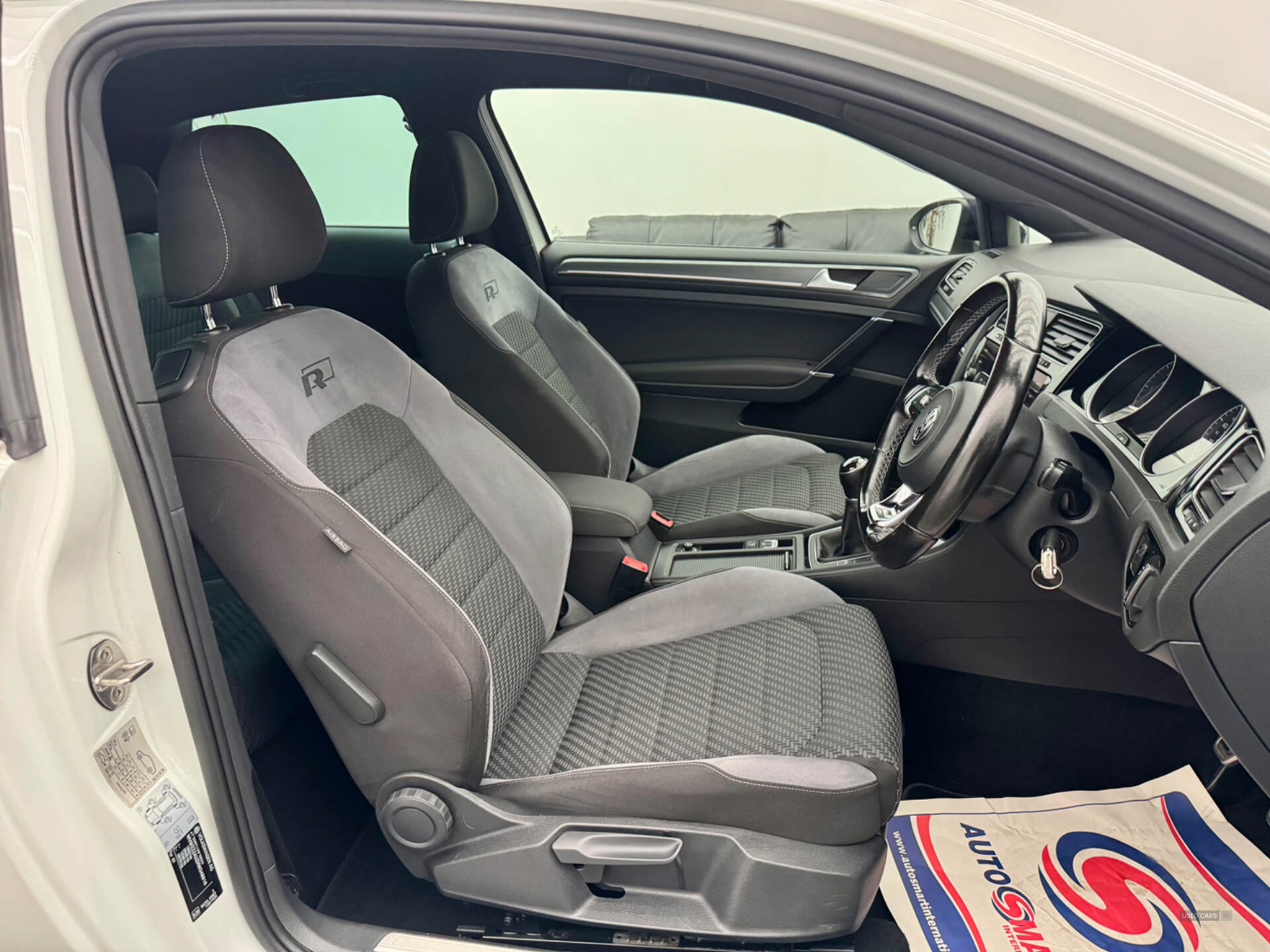 Volkswagen Golf DIESEL HATCHBACK in Derry / Londonderry