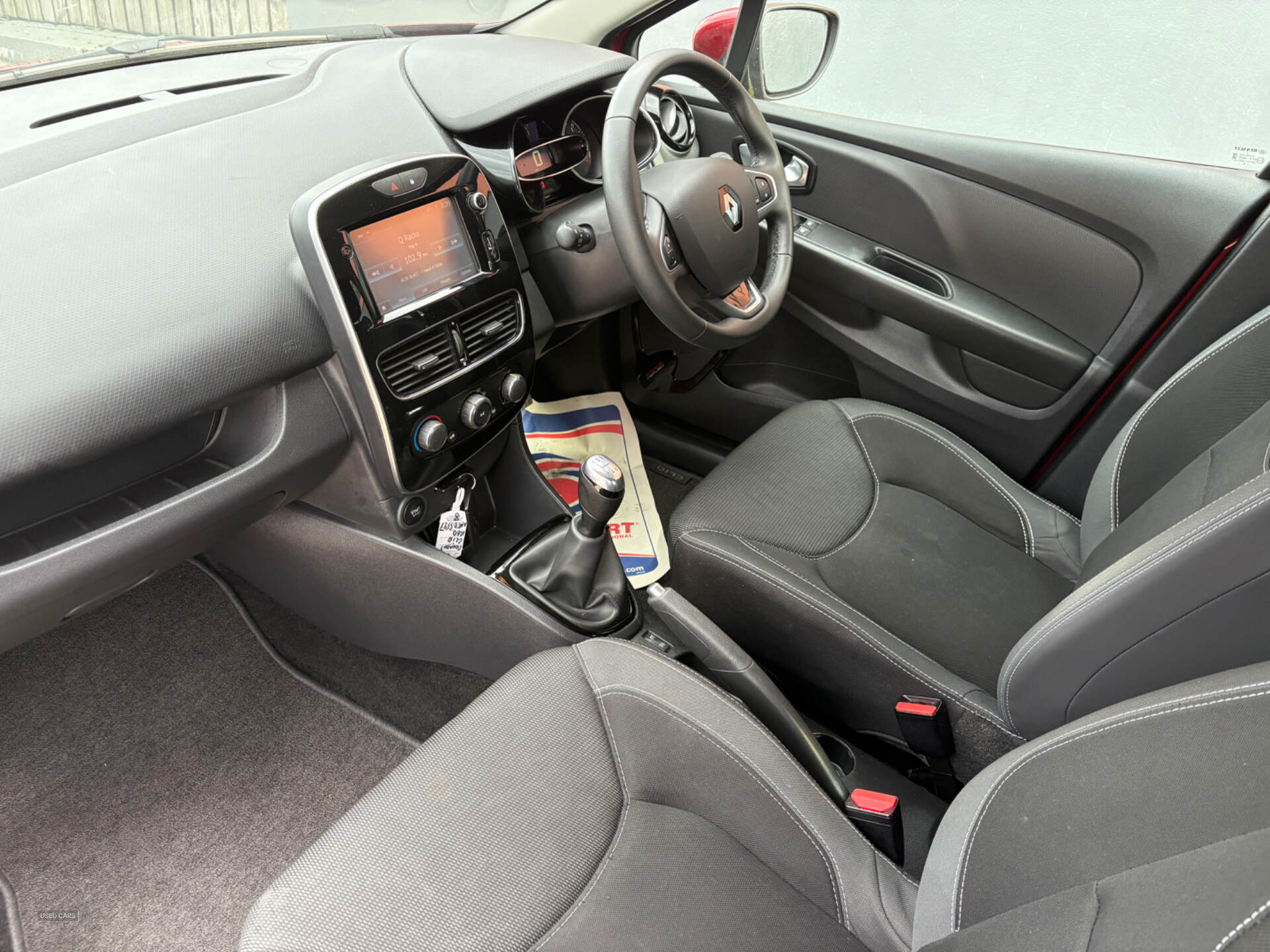 Renault Clio HATCHBACK in Derry / Londonderry