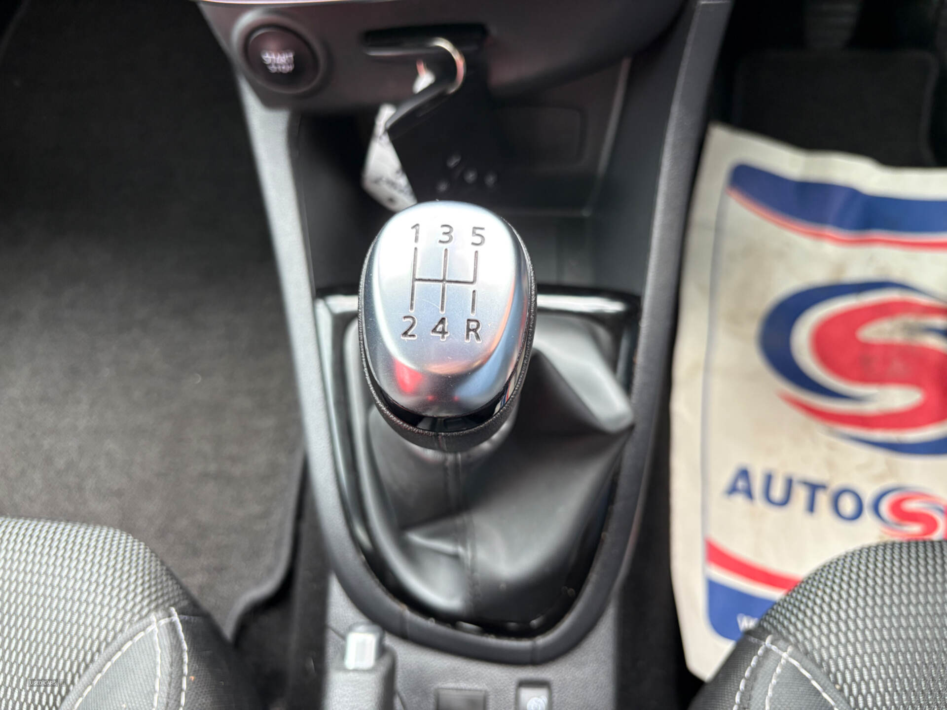 Renault Clio HATCHBACK in Derry / Londonderry