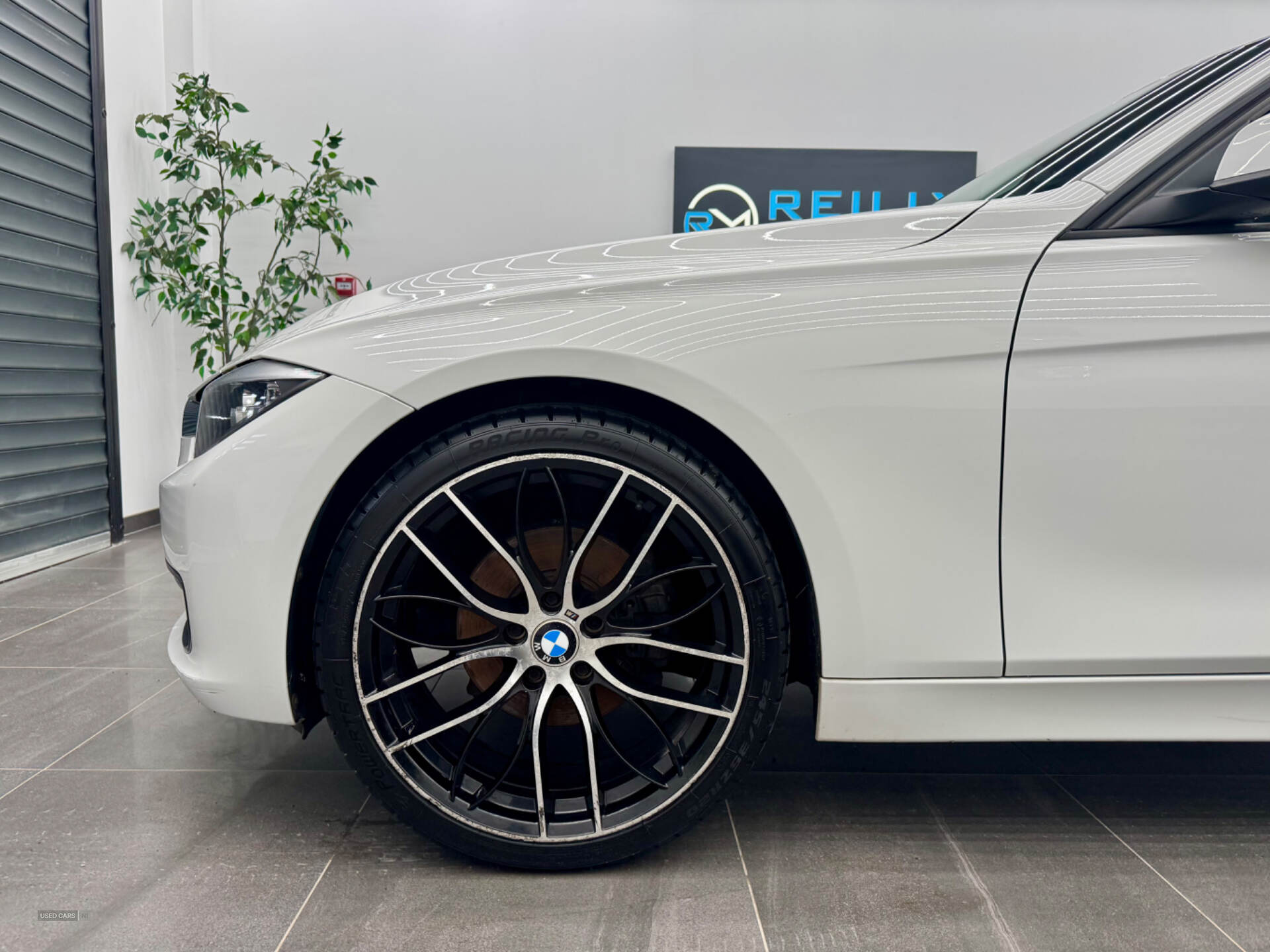 BMW 3 Series DIESEL SALOON in Derry / Londonderry