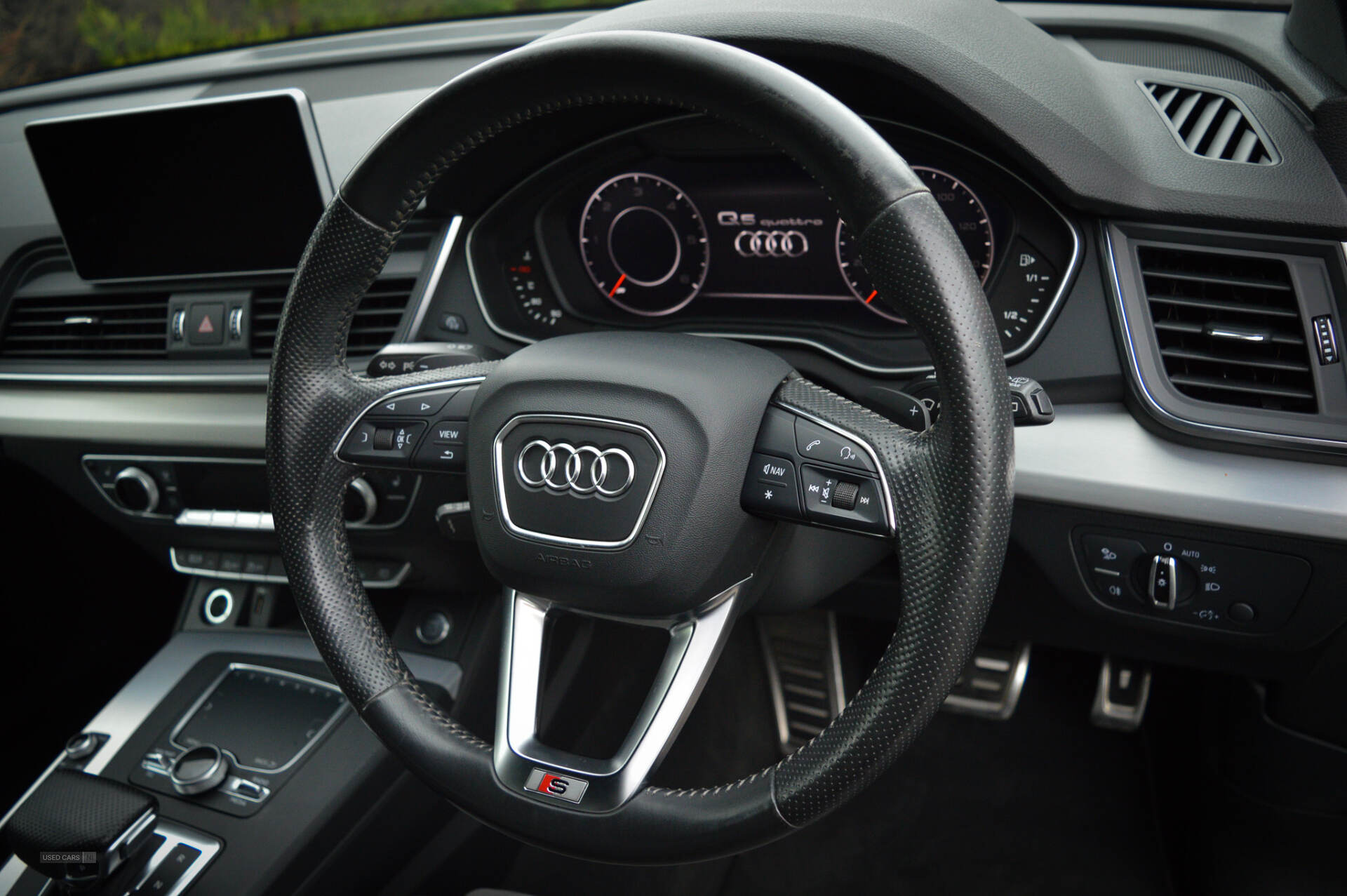 Car Thumbnail 17