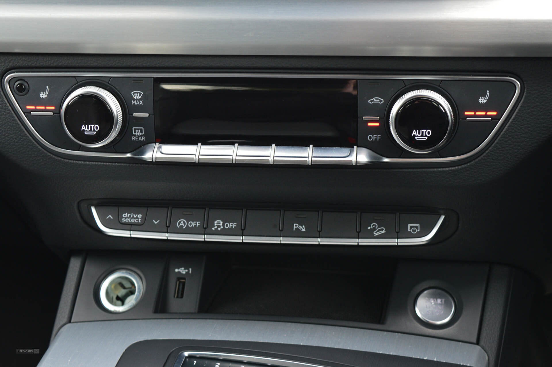Car Thumbnail 23