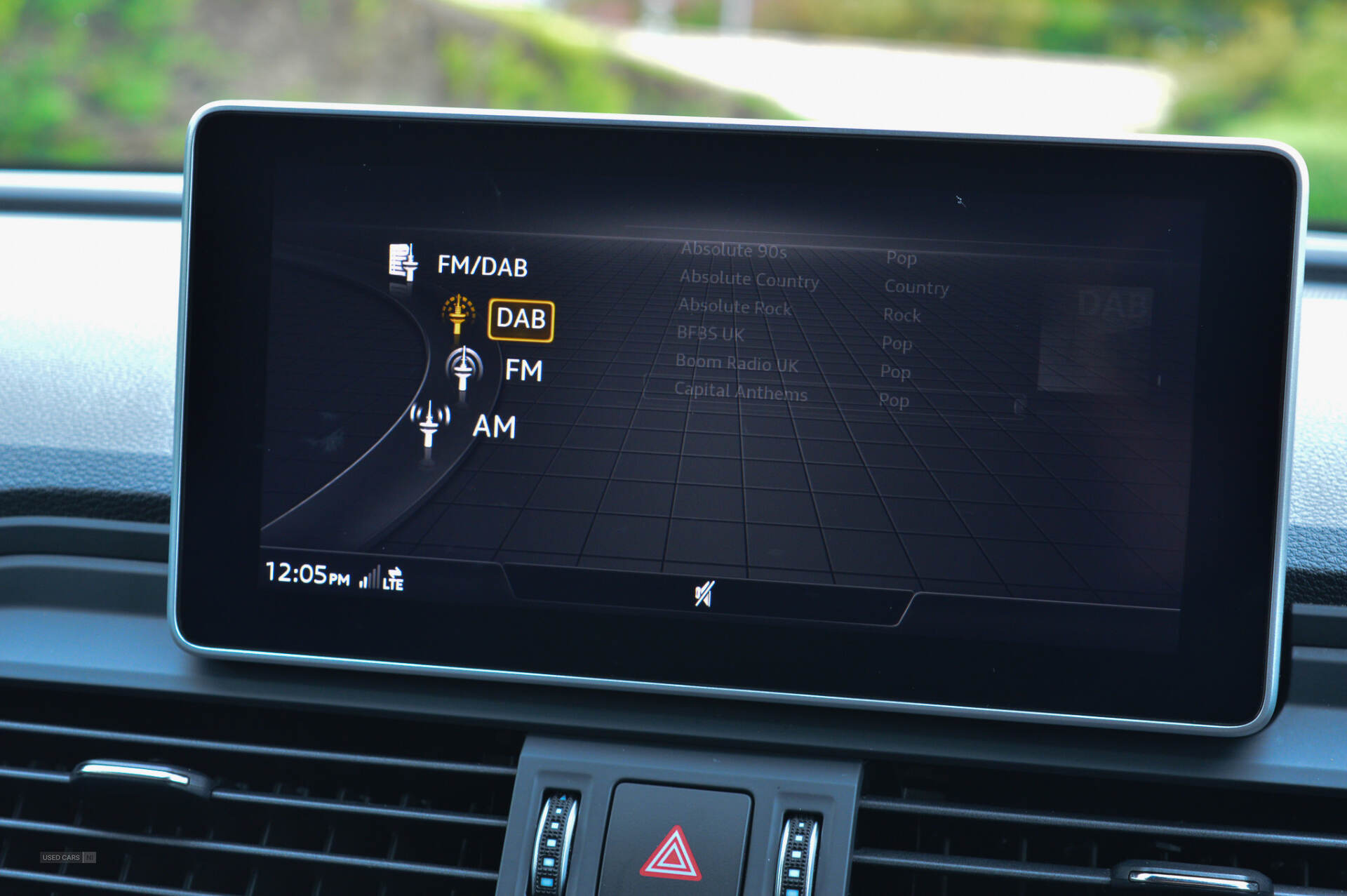 Car Thumbnail 26