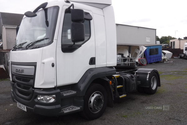 Daf LF220 URBAN TRACTOR UNIT in Down
