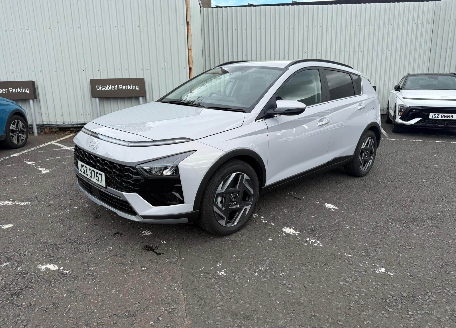 Hyundai Bayon HATCHBACK in Down