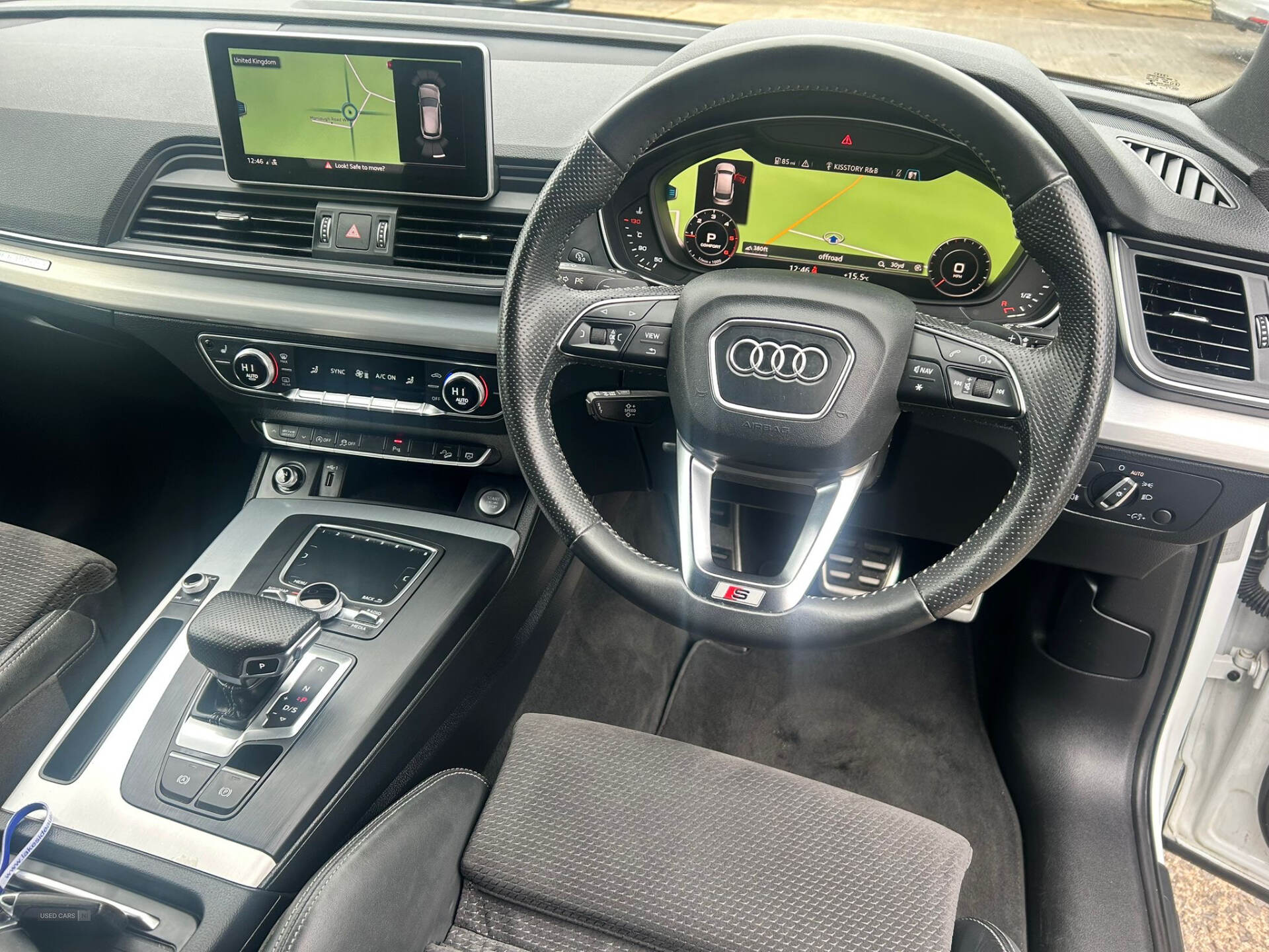 Car Thumbnail 12