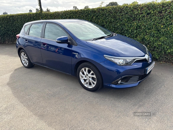 Toyota Auris HATCHBACK in Tyrone