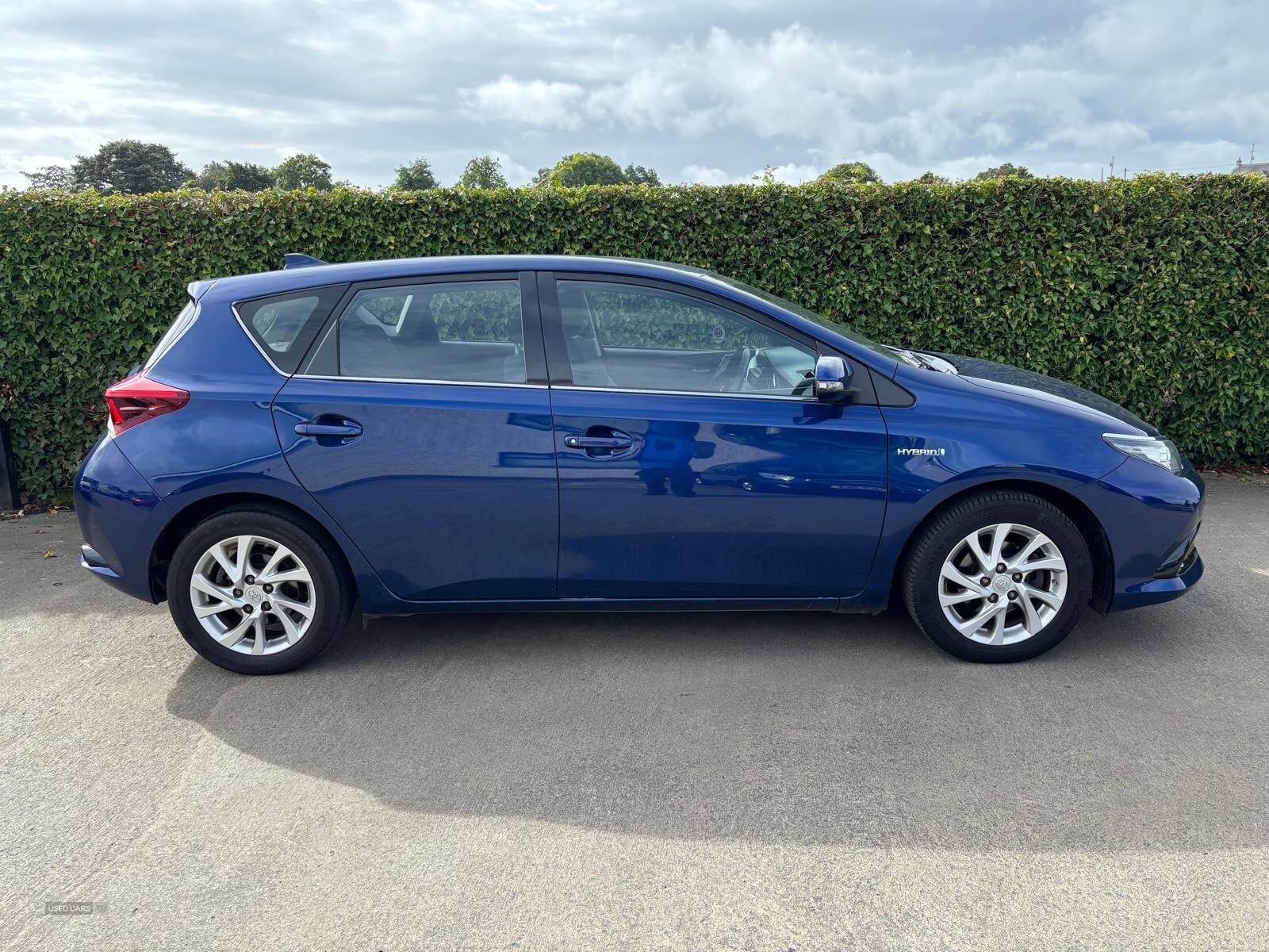 Toyota Auris HATCHBACK in Tyrone