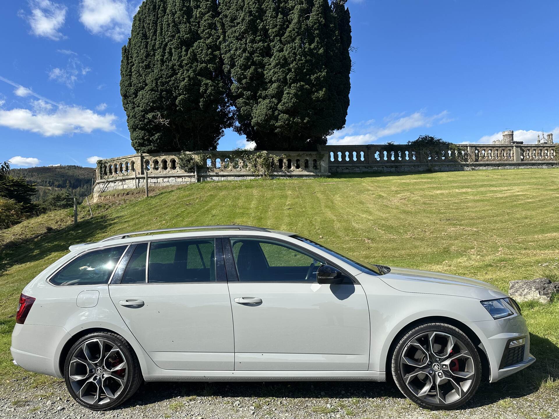 Car Thumbnail 11