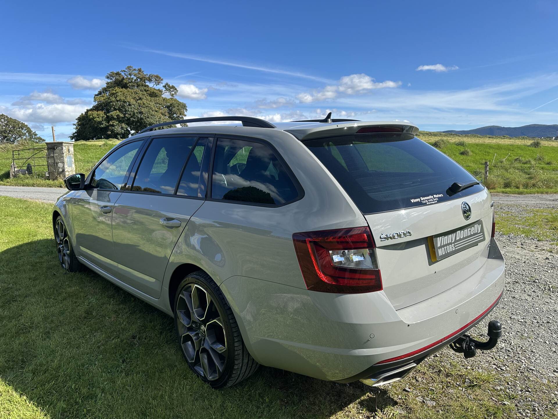 Car Thumbnail 13