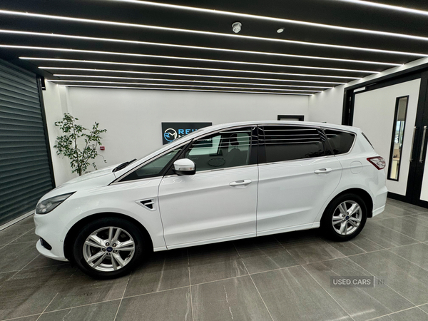 Ford S-Max DIESEL ESTATE in Derry / Londonderry