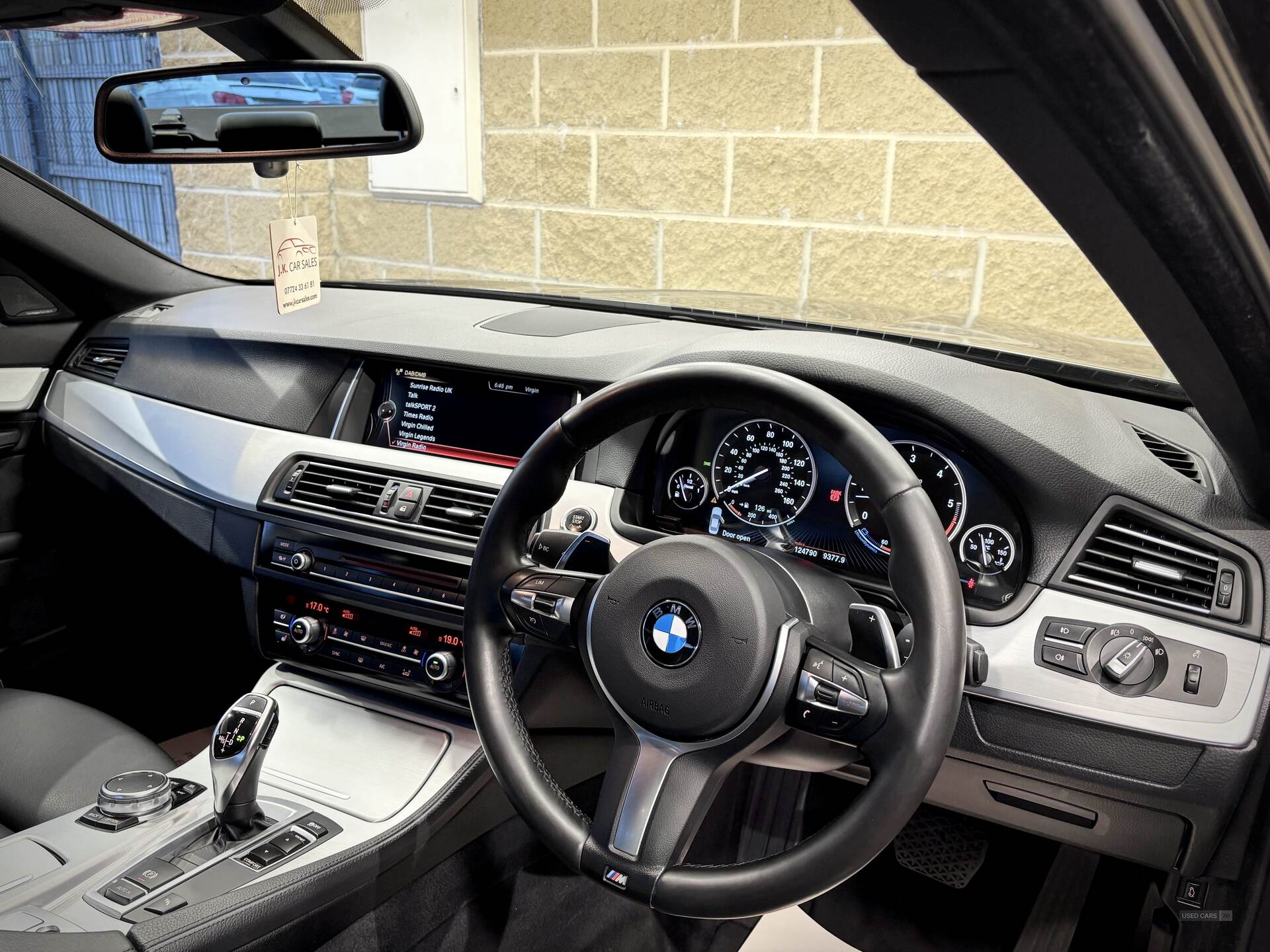 Car Thumbnail 12