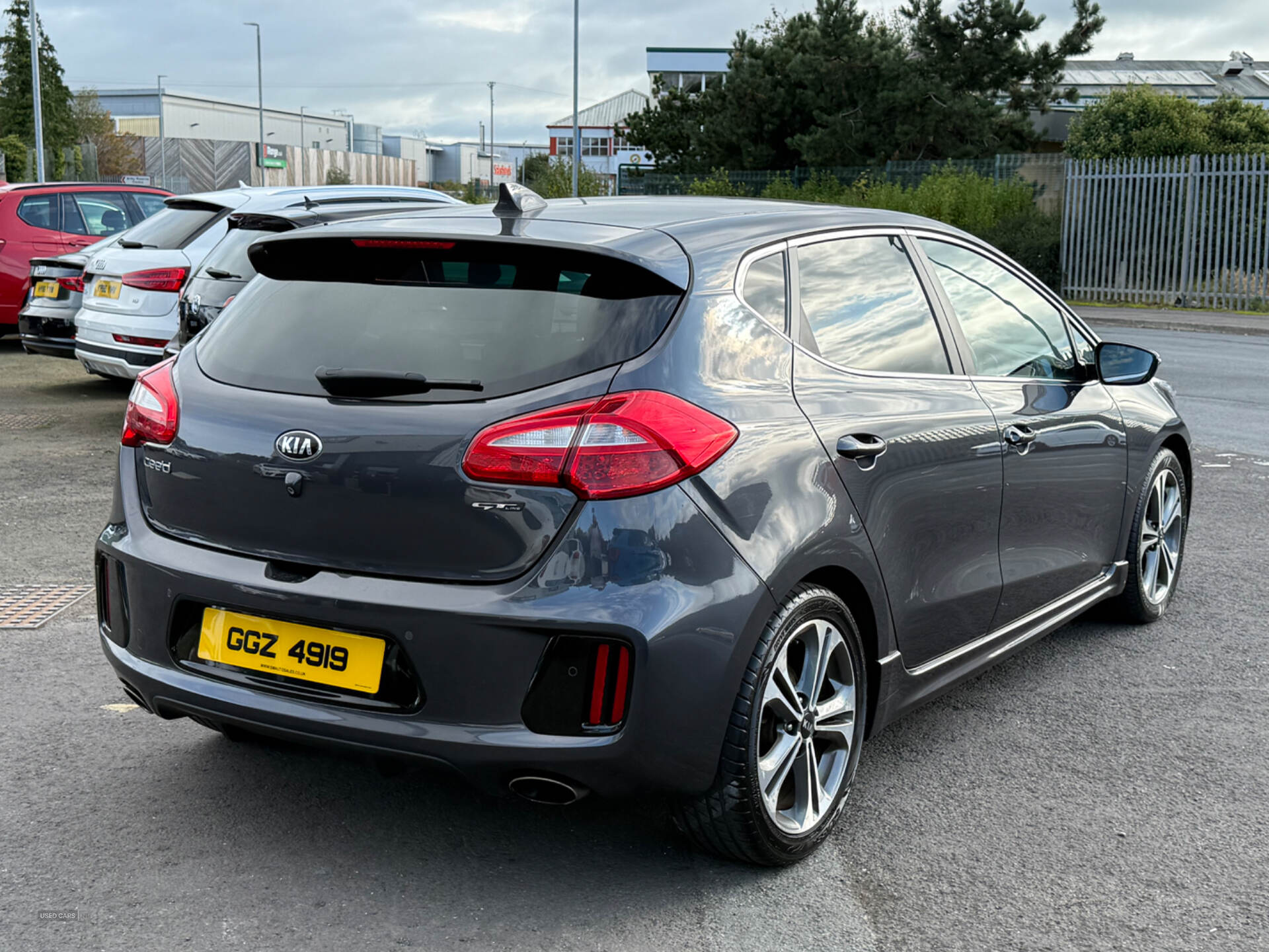 Car Thumbnail 6