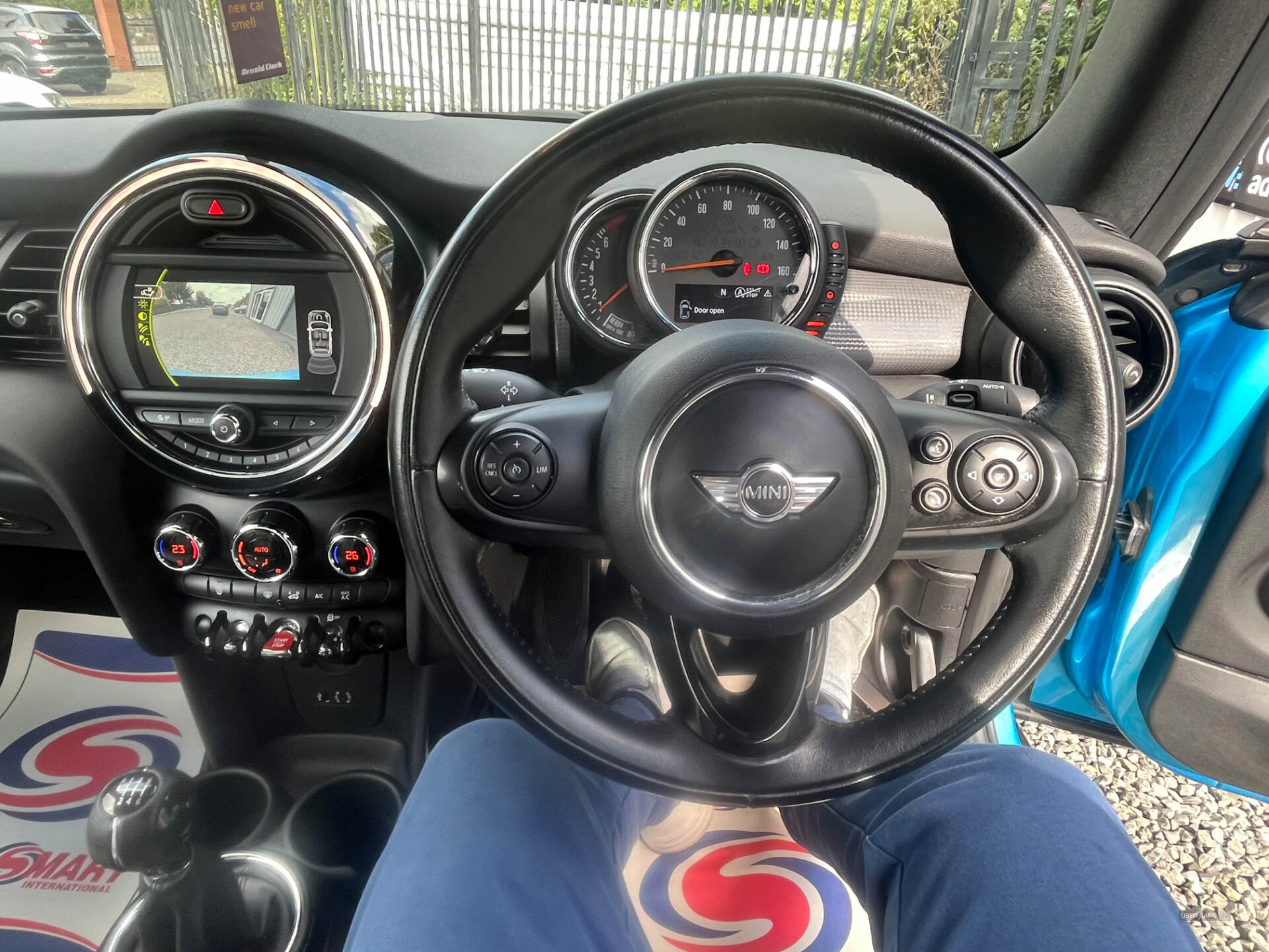 Car Thumbnail 10