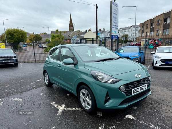 Hyundai i10 HATCHBACK in Down
