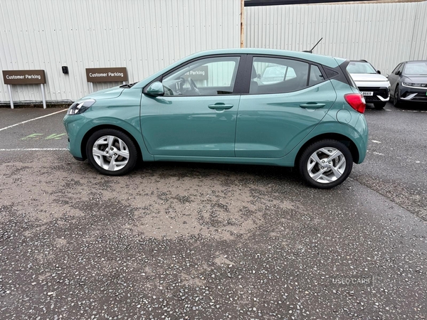 Hyundai i10 HATCHBACK in Down