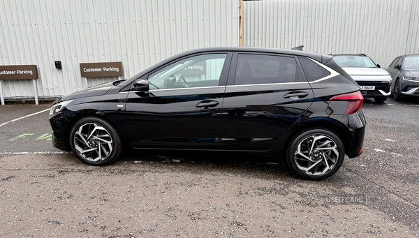 Hyundai i20 HATCHBACK in Down