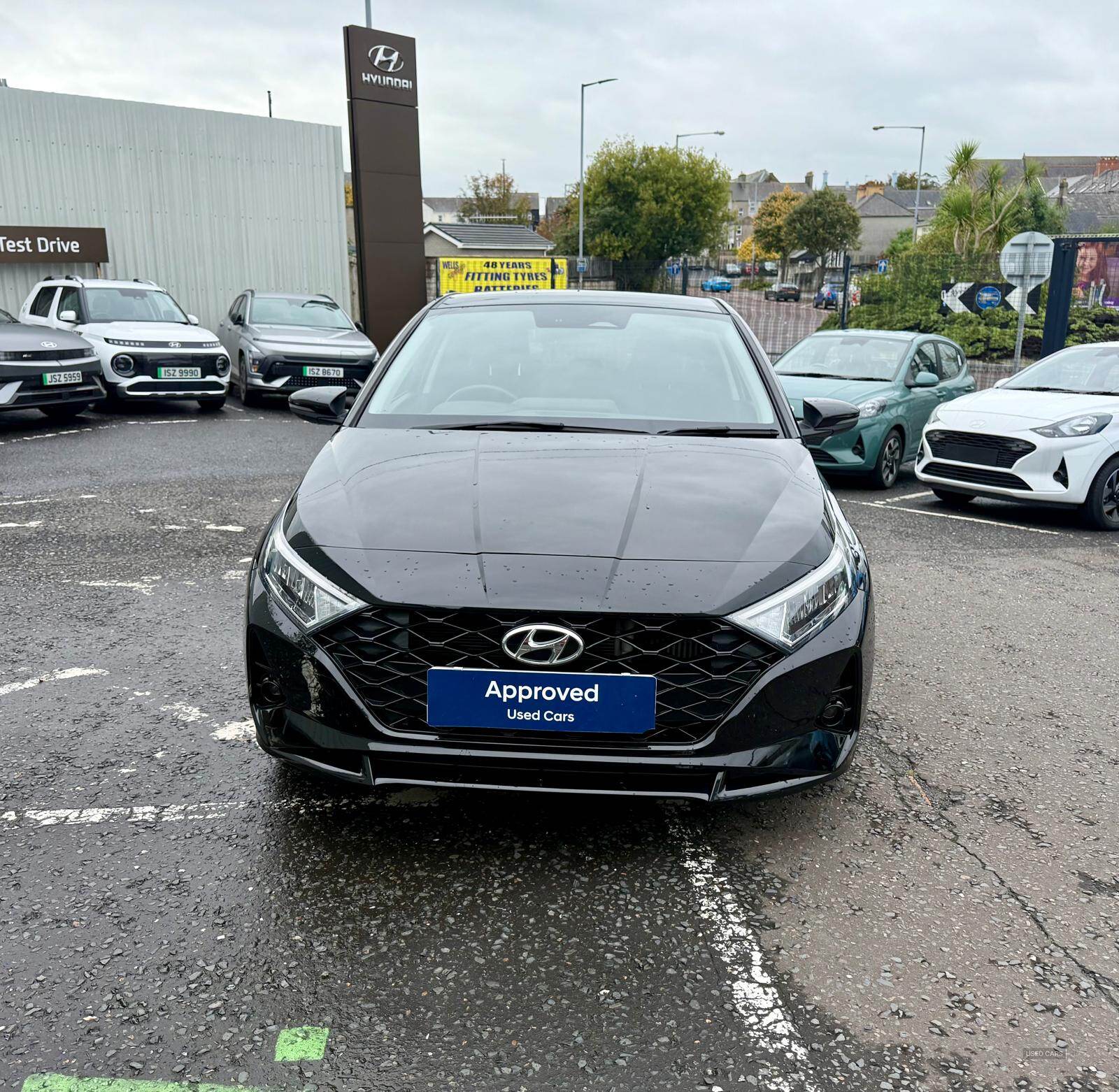 Hyundai i20 HATCHBACK in Down