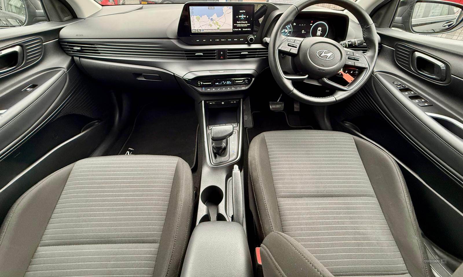 Hyundai i20 HATCHBACK in Down
