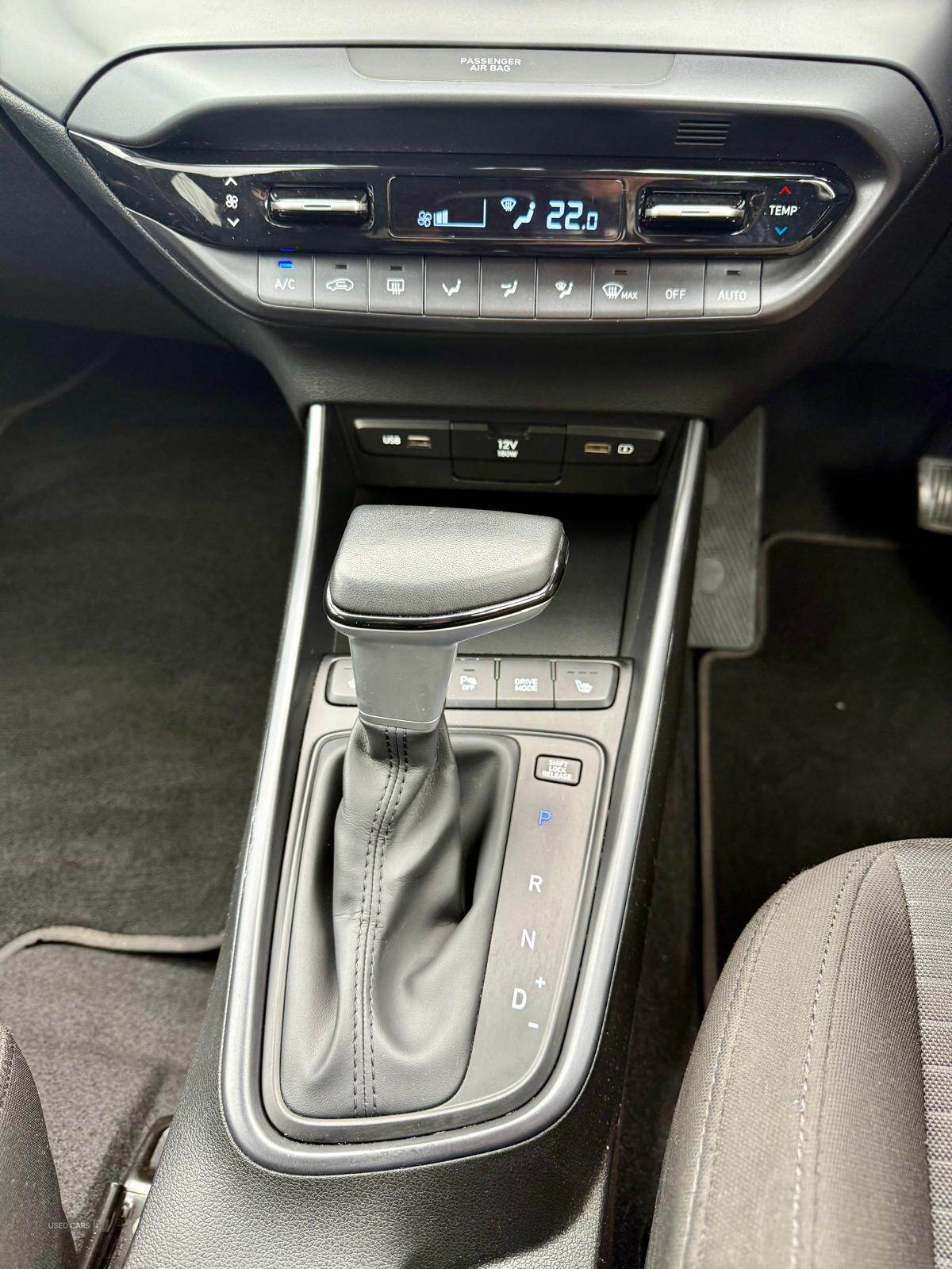 Hyundai i20 HATCHBACK in Down