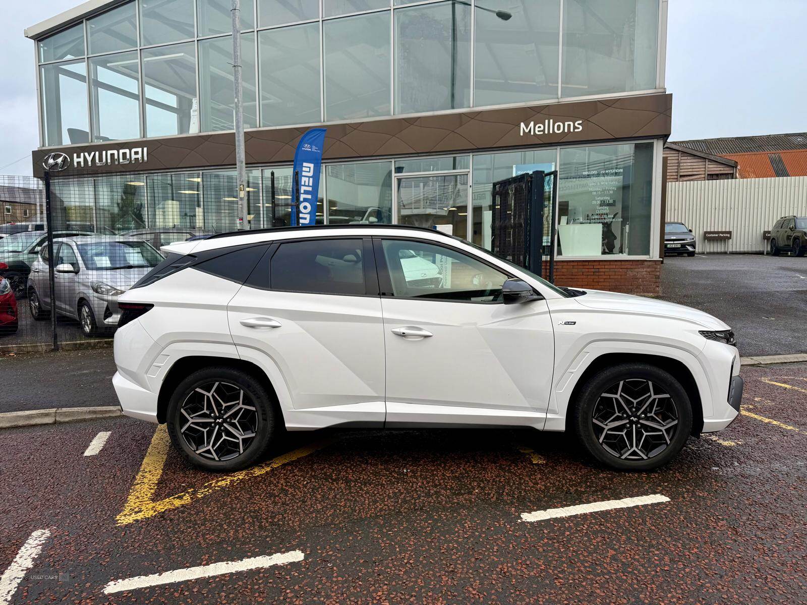 Hyundai Tucson ESTATE in Down