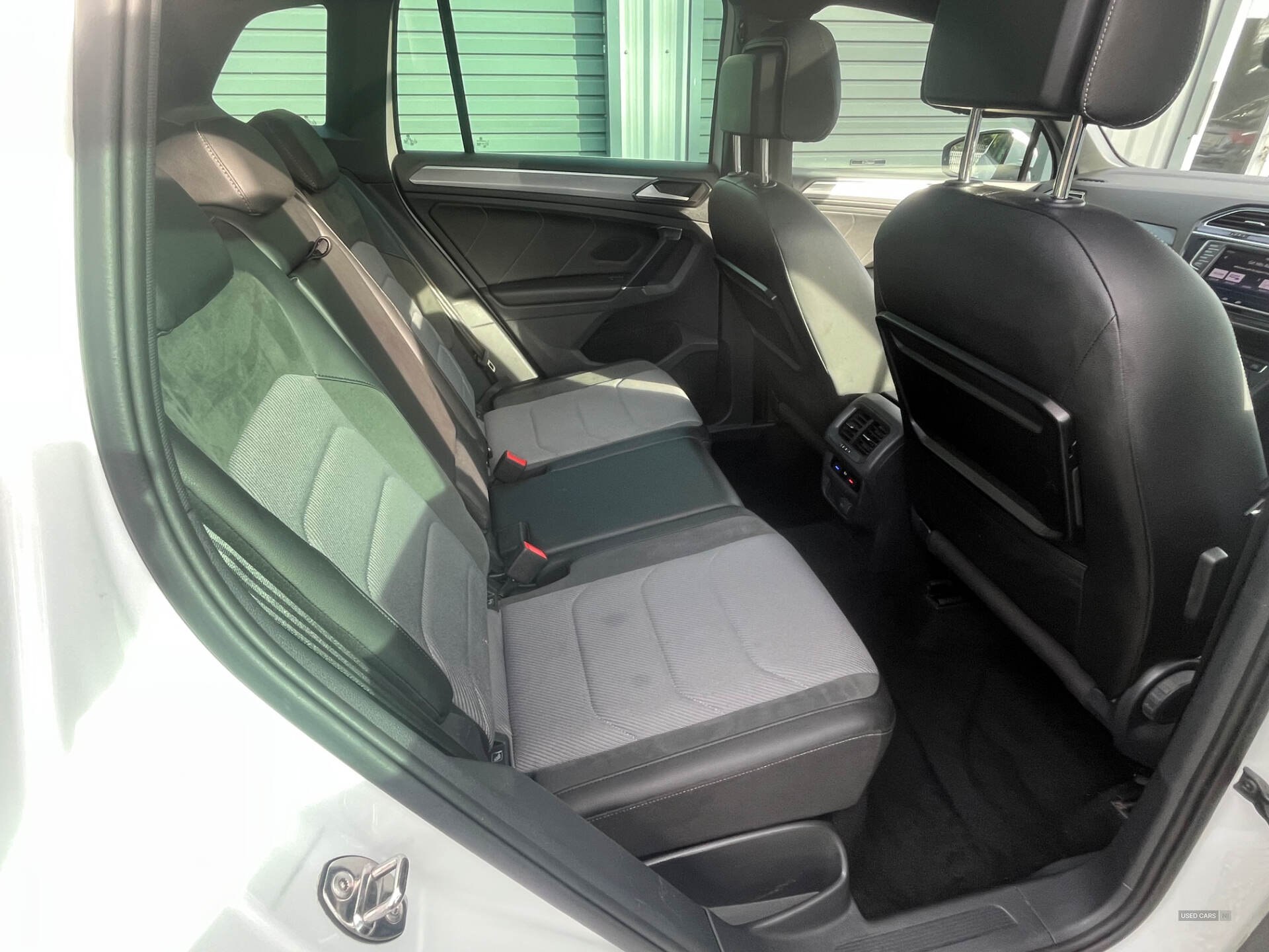 Car Thumbnail 9