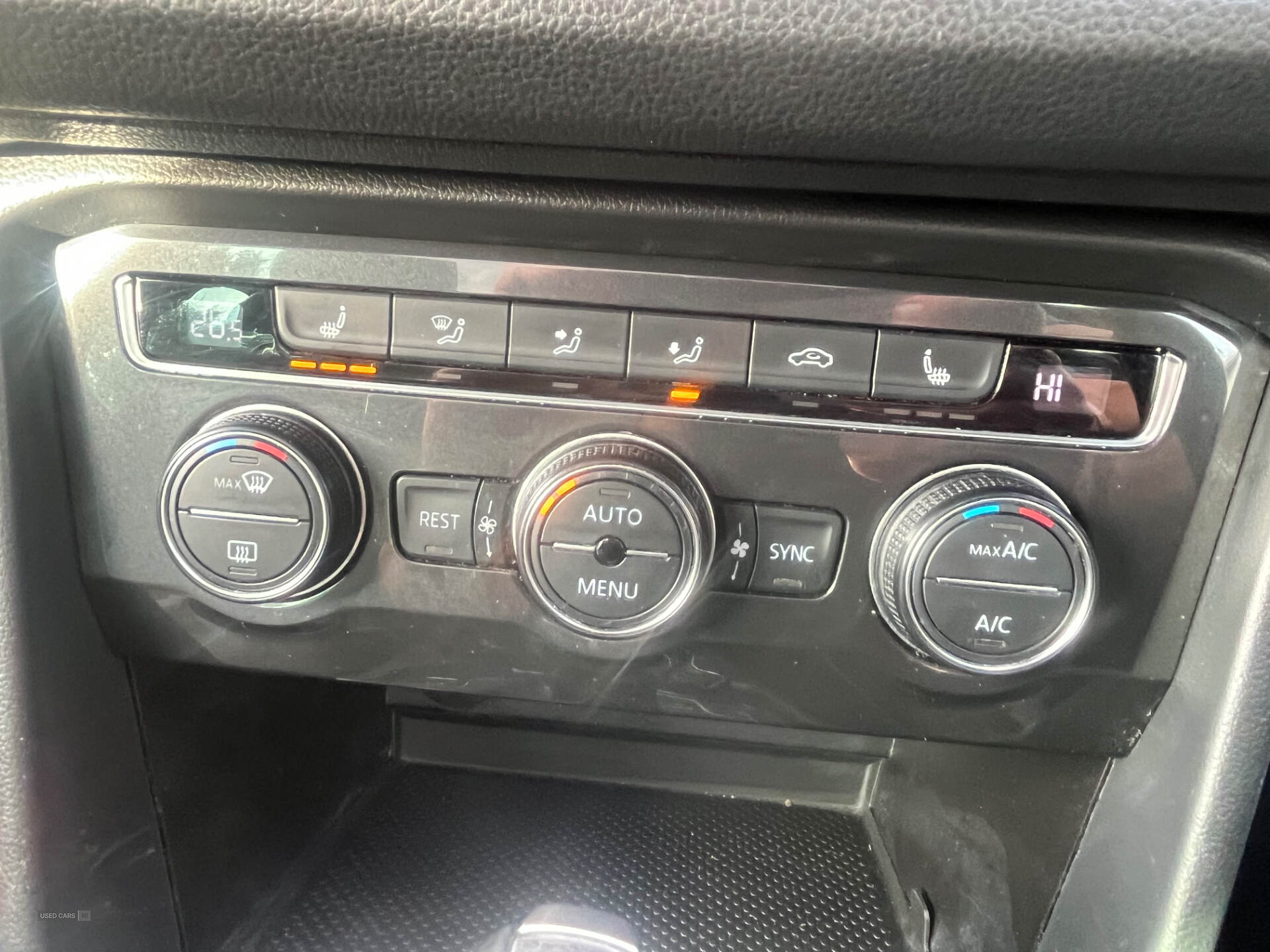 Car Thumbnail 21
