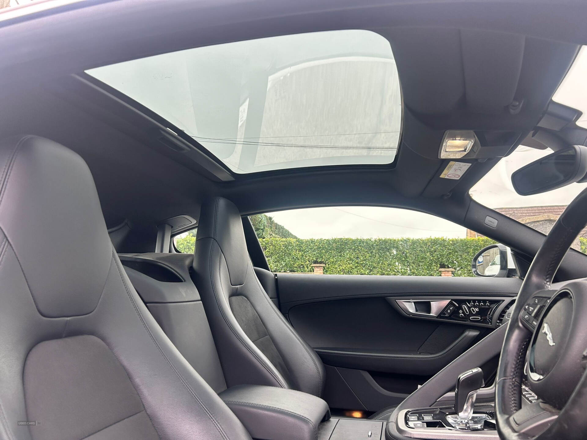 Car Thumbnail 14