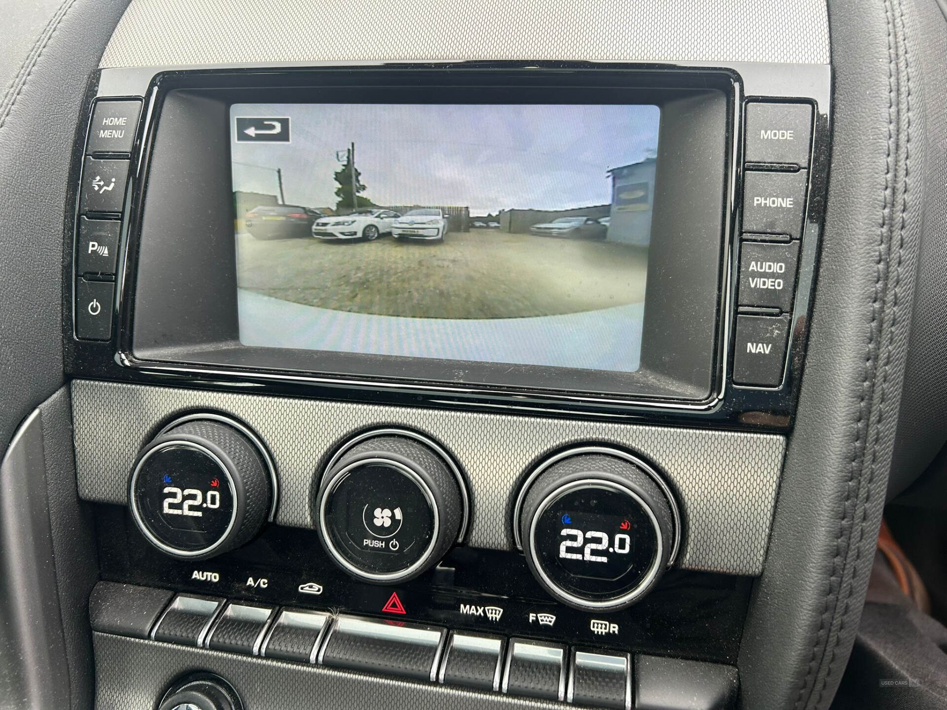 Car Thumbnail 15
