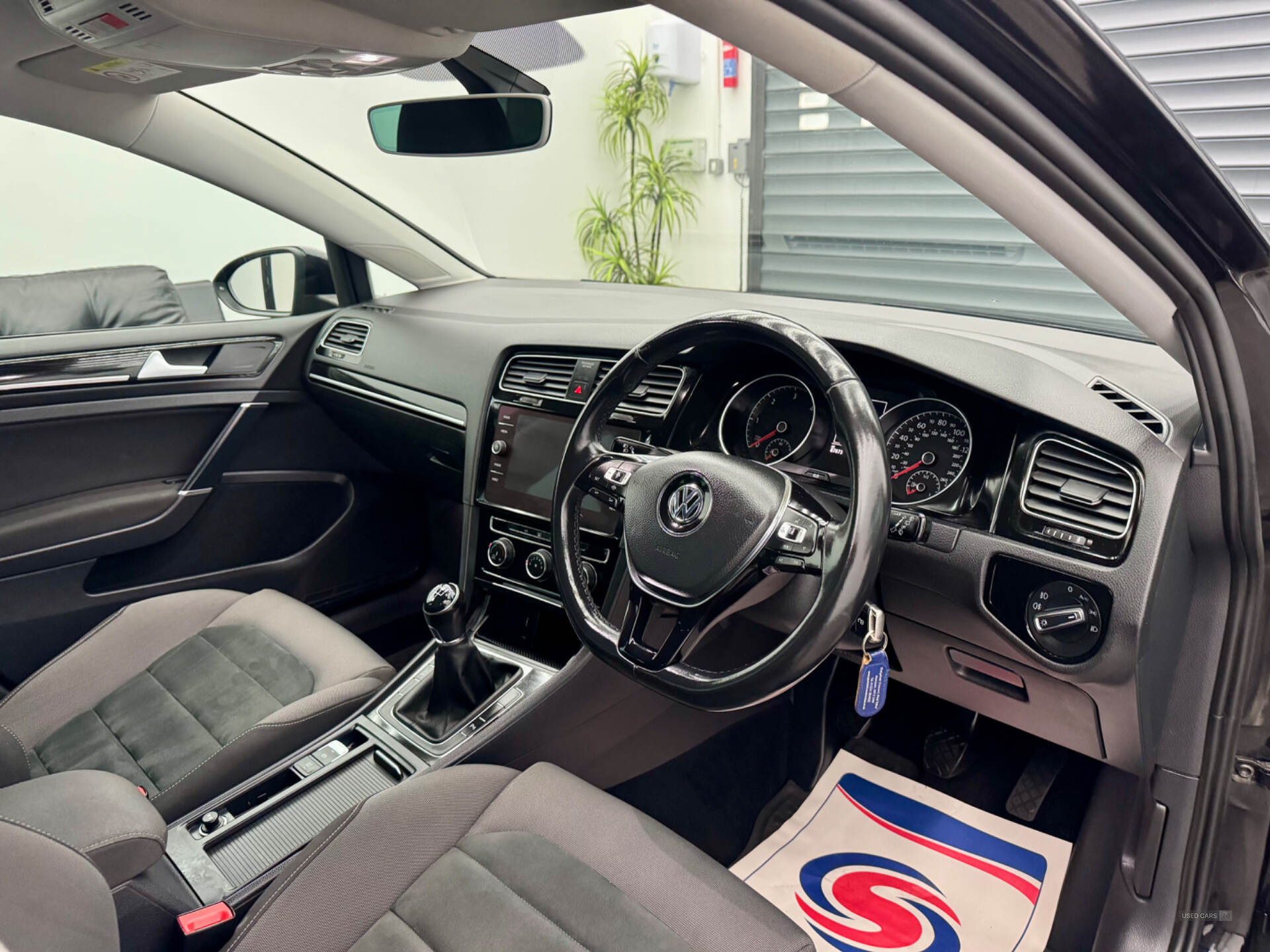 Volkswagen Golf DIESEL HATCHBACK in Derry / Londonderry