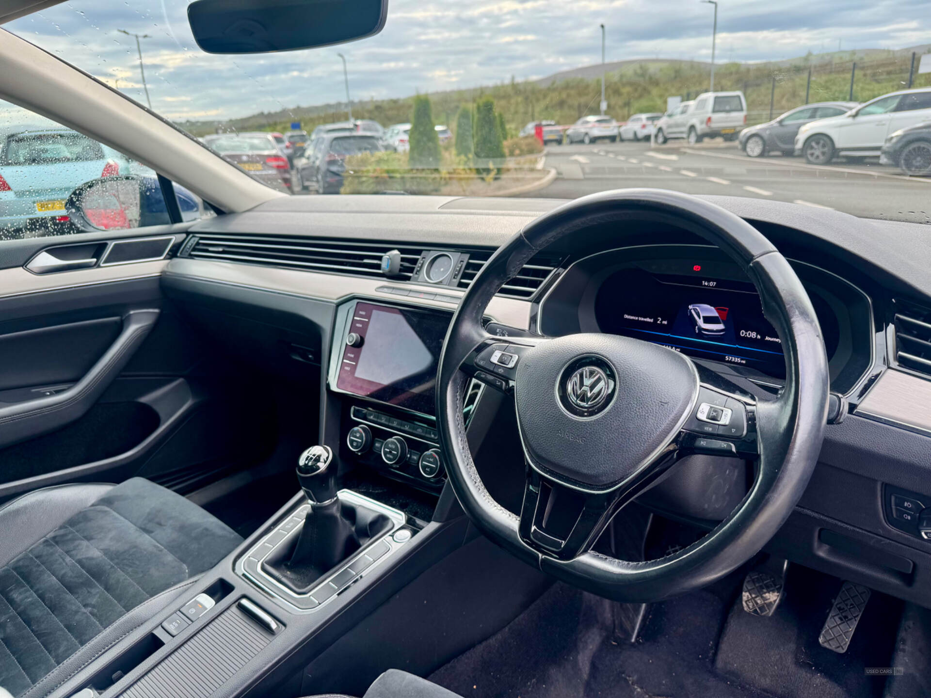 Volkswagen Passat DIESEL SALOON in Derry / Londonderry