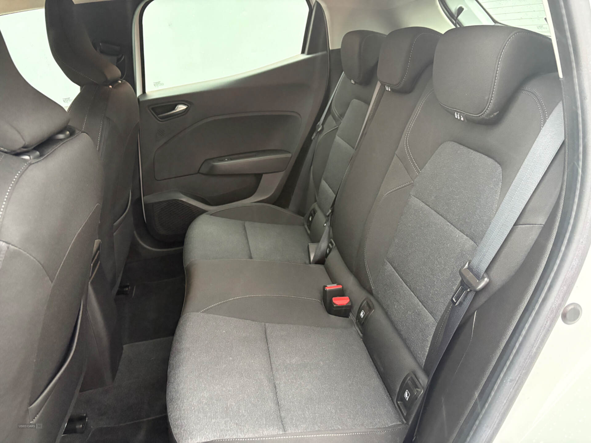 Renault Clio HATCHBACK in Derry / Londonderry