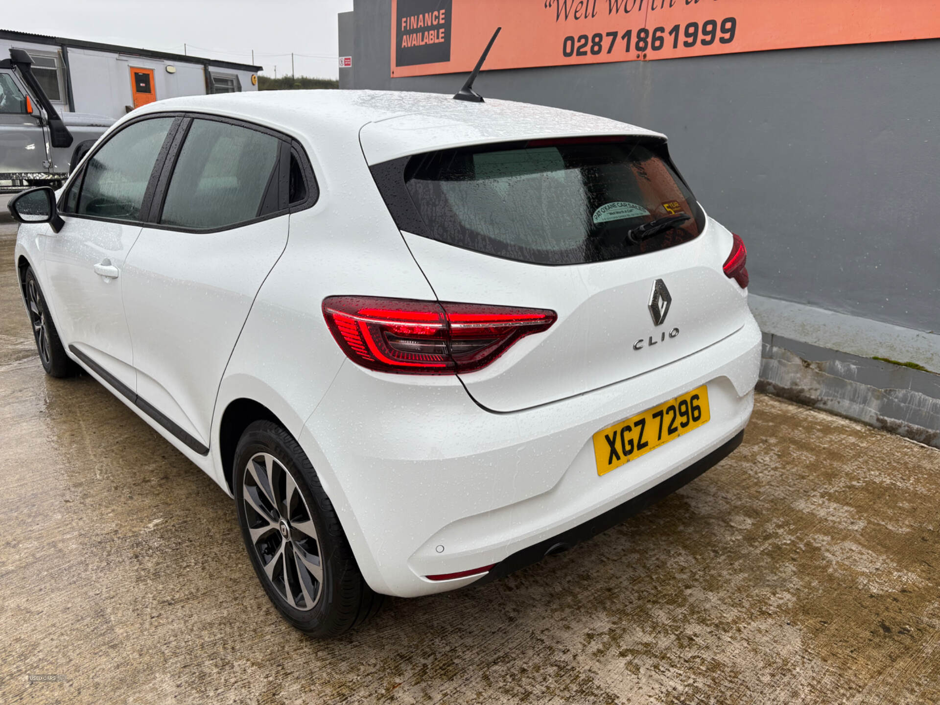 Renault Clio HATCHBACK in Derry / Londonderry