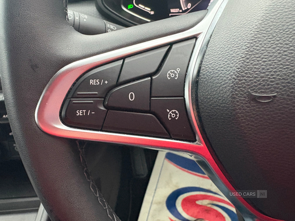 Renault Clio HATCHBACK in Derry / Londonderry