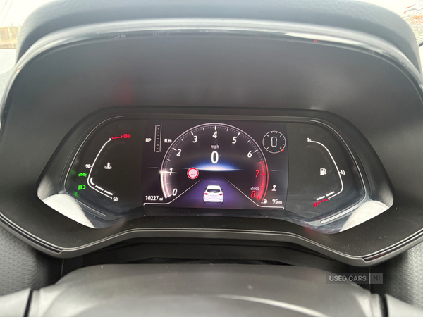 Renault Clio HATCHBACK in Derry / Londonderry