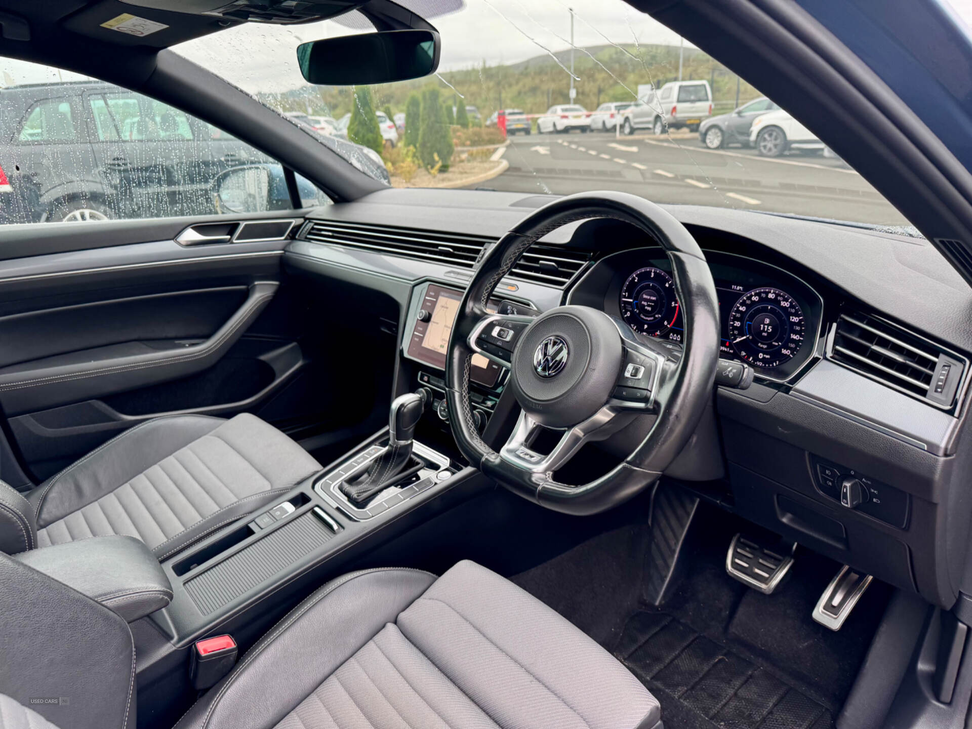 Volkswagen Passat DIESEL SALOON in Derry / Londonderry